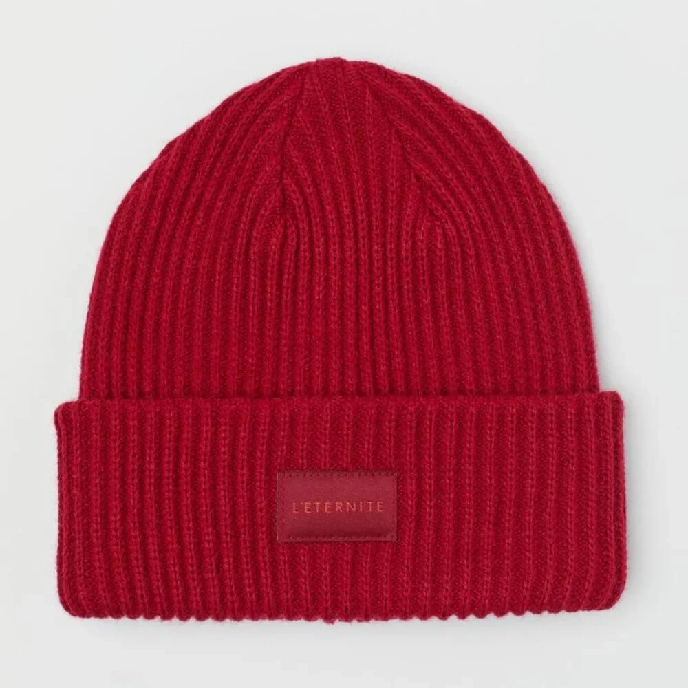 H&M L'Eternite Ribbed Beanie